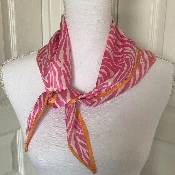 Talbots Accessories - Talbots silk zebra stripe scarf
